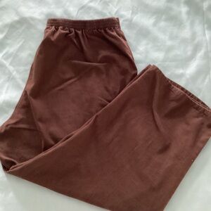 Alfred Dunner Woman’s Brown Pull On Dress Pants